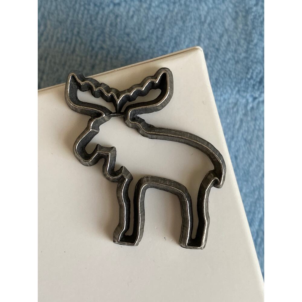 Pewter Moose Pin Brooch - Vintage by Ann Clark